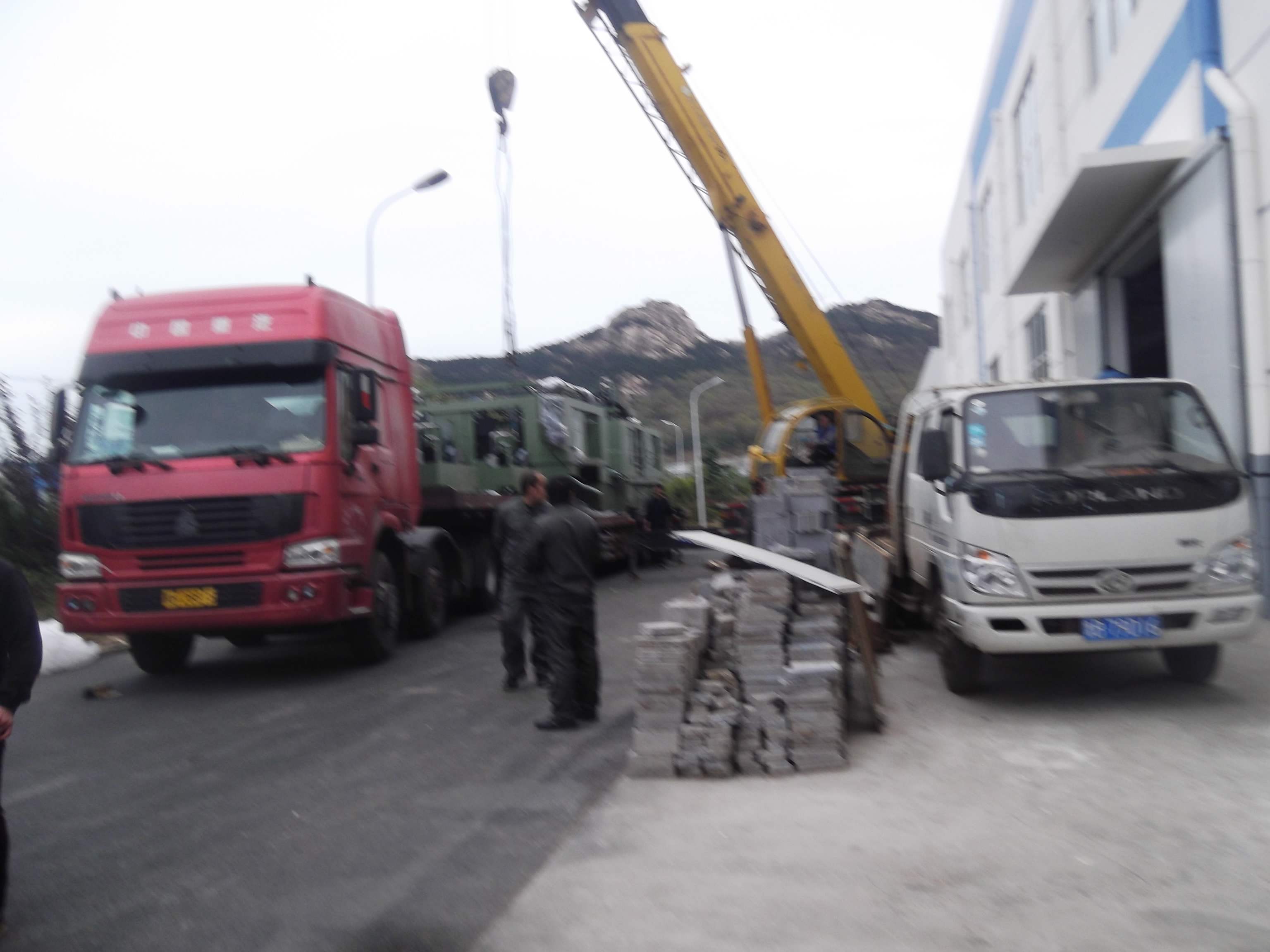 工廠設(shè)設(shè)備搬遷現(xiàn)場