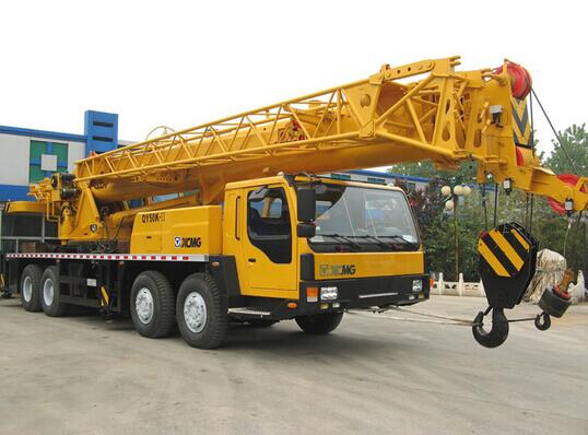青島50噸汽車(chē)吊租賃展示